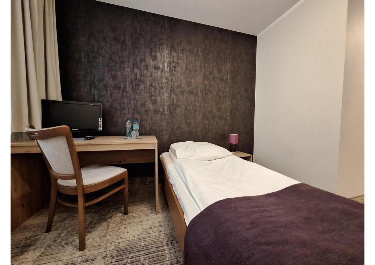 Mazovia Airport Modlin 3*